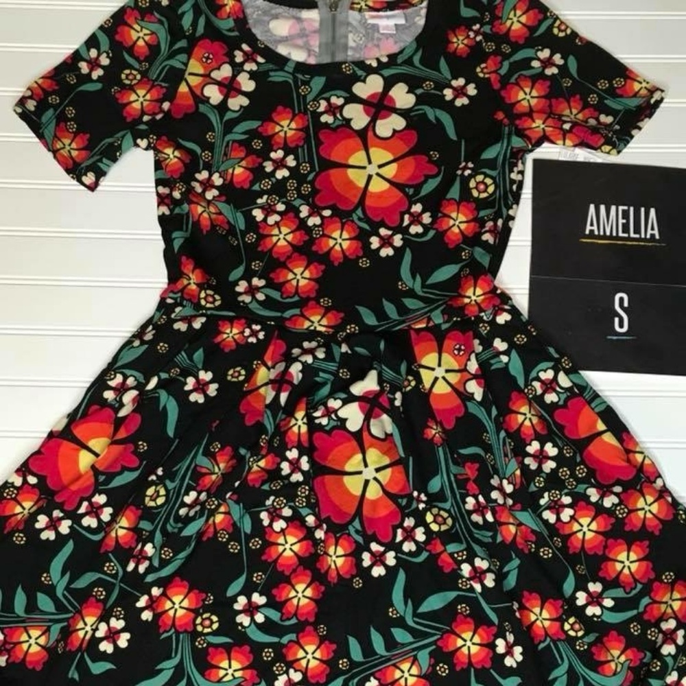 LuLaRoe Small Amelia dress  - Black Floral!